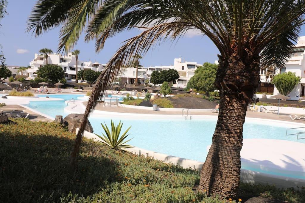 Casa Linda 2 Bed Apartment In Costa Teguise Luaran gambar