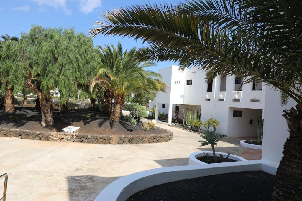 Casa Linda 2 Bed Apartment In Costa Teguise Luaran gambar